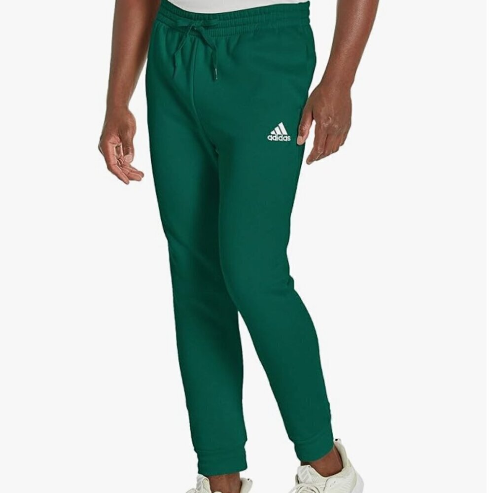 NWT adidas Men's Essentials Fleece Regular Tapered Pants, collegiate green